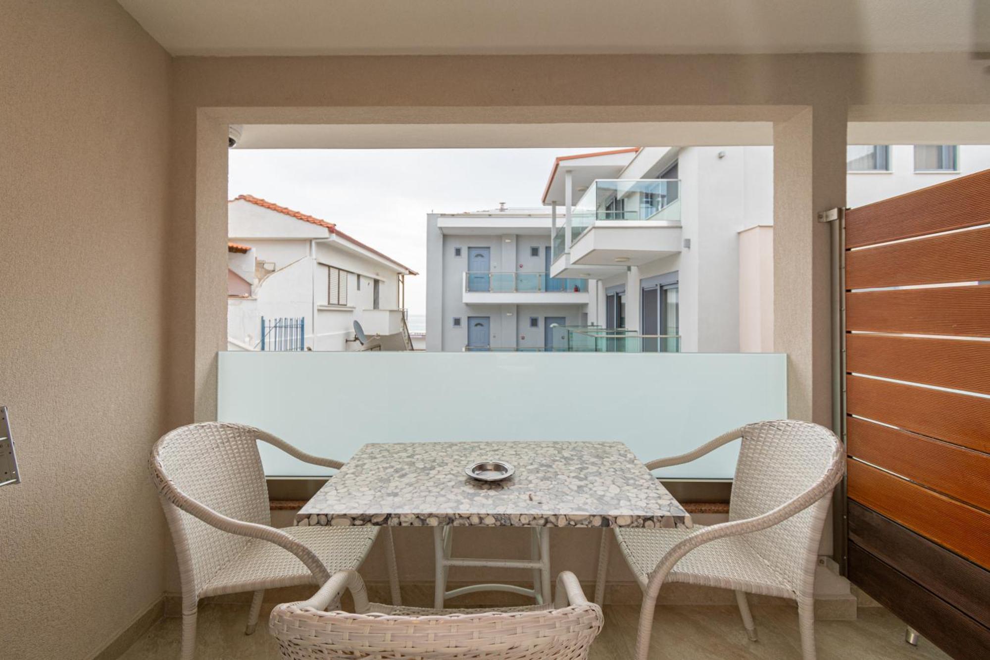 Villa Zoe On The Beach Sárti Exterior foto